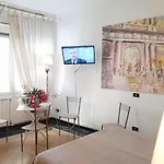 Fornaro Apartamento *